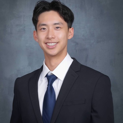 Justin Wong, Coldwell Banker Realty agent headshot